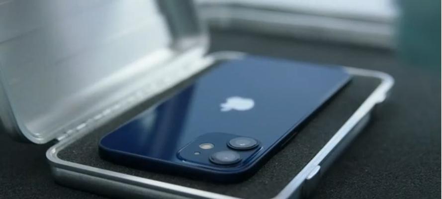 如何使用iPhone12查看已阻止来电记录（快捷方便的方式掌握已阻止来电信息）