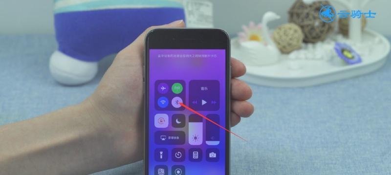 如何解决iPhone耗电量过快的问题（一些简单的方法帮助你延长iPhone的电池寿命）