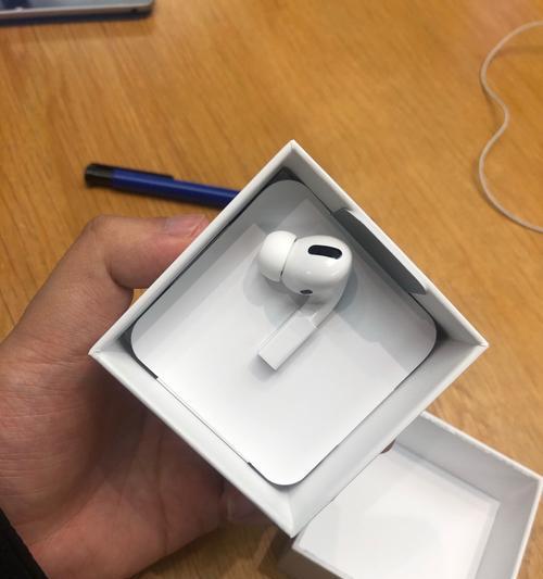 探索丢失AirPods的位置秘密（如何找回丢失的AirPods，避免永远失去你的宝贝耳机？）