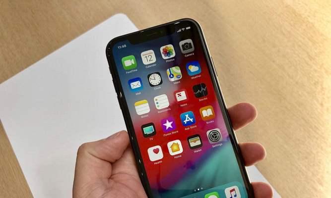 解决iPhone11死机无法关机问题的有效方法（解决iPhone11死机无法关机问题的实用技巧）