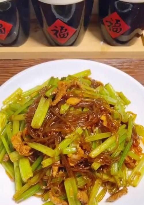 大芹菜怎么炒好吃窍门（简单又美味的大芹菜炒法）