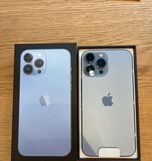 iPhone12与iPhone13（一起探索iPhone12与iPhone13的关键区别）